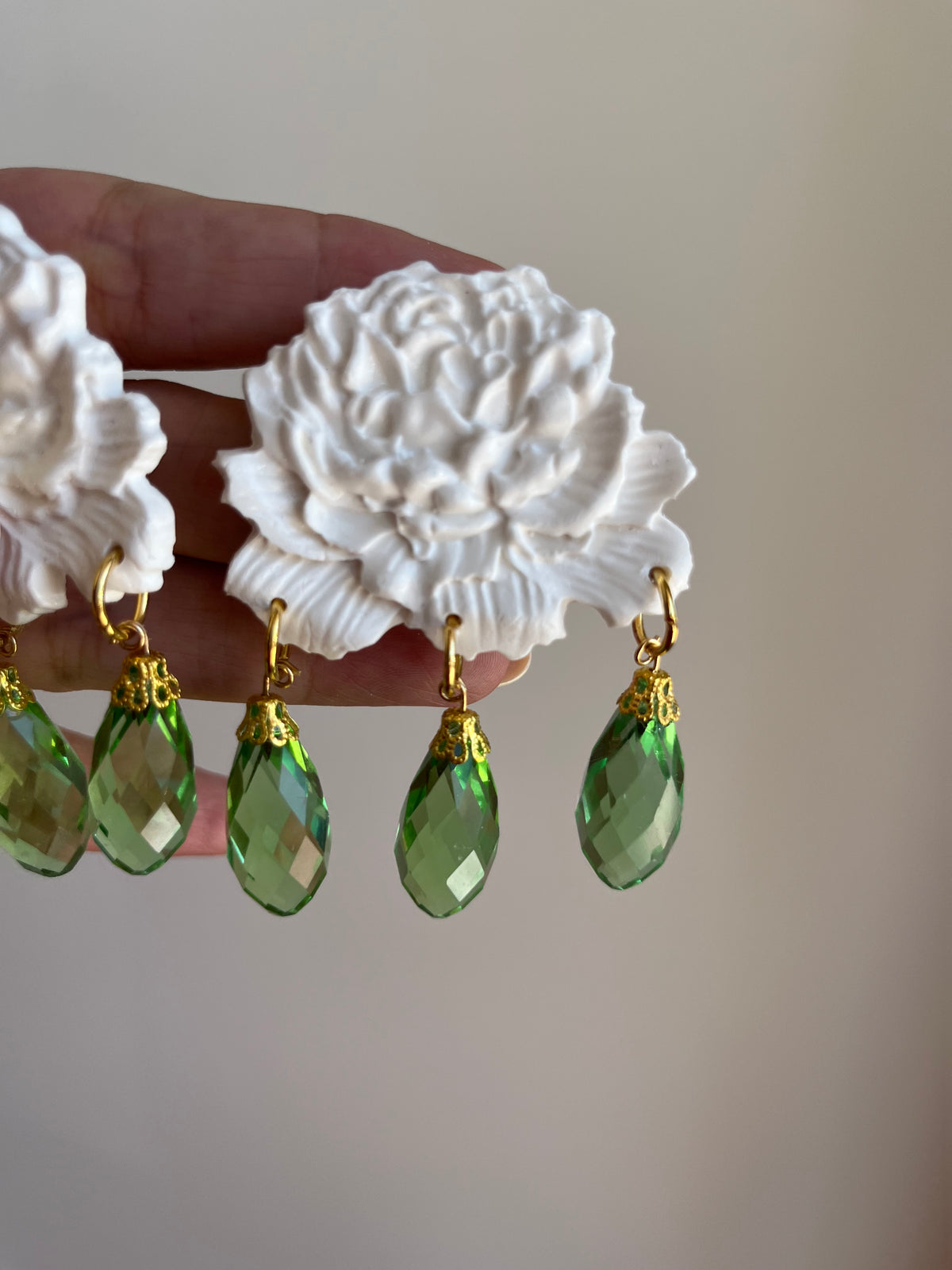 Pendientes clavel verde