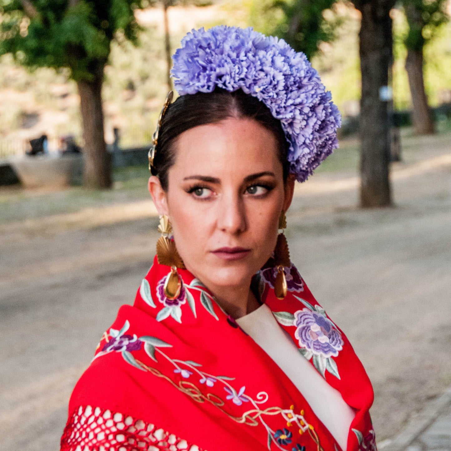 Corona de claveles lila