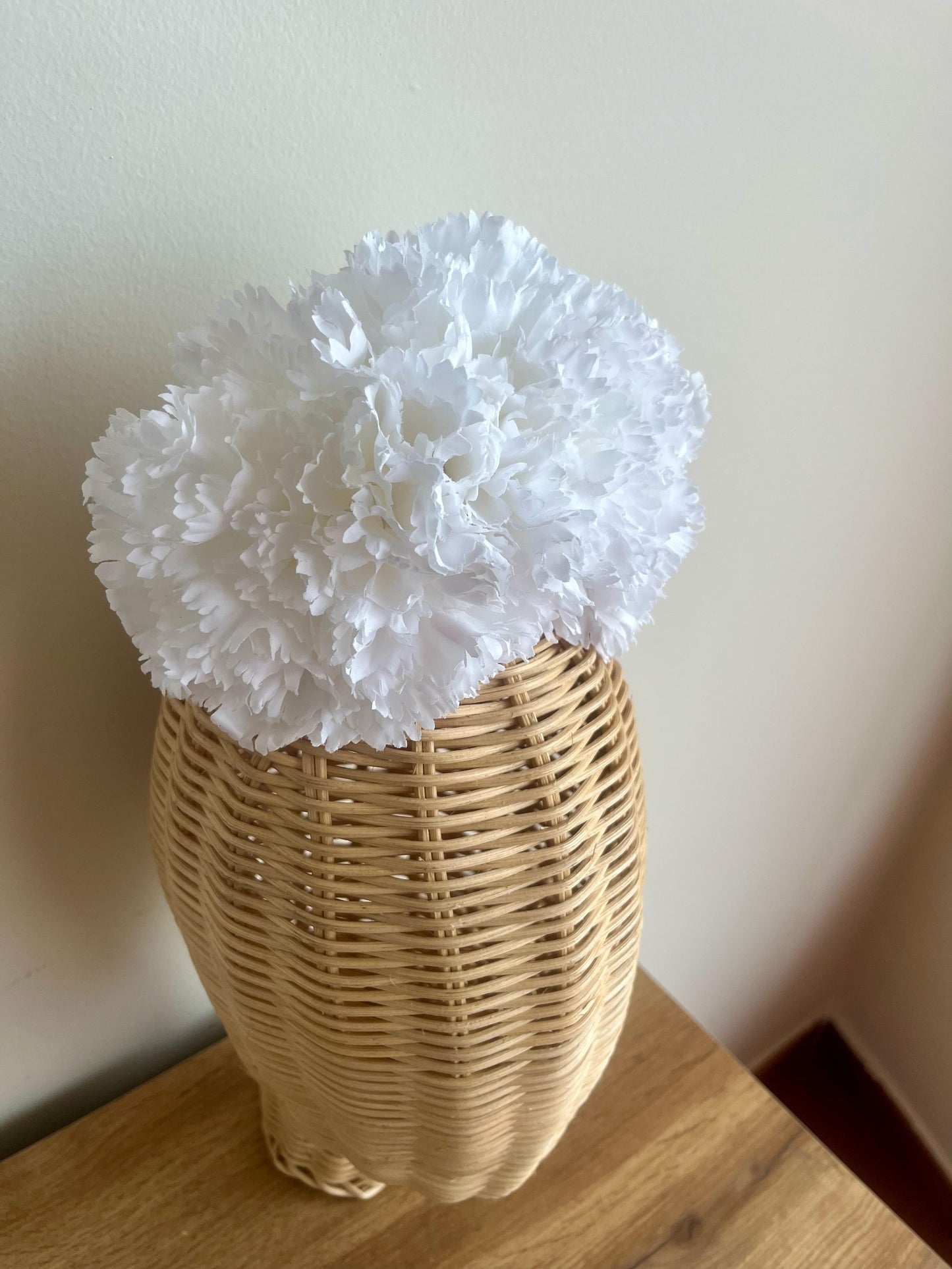 Ramillete Claveles Blanco