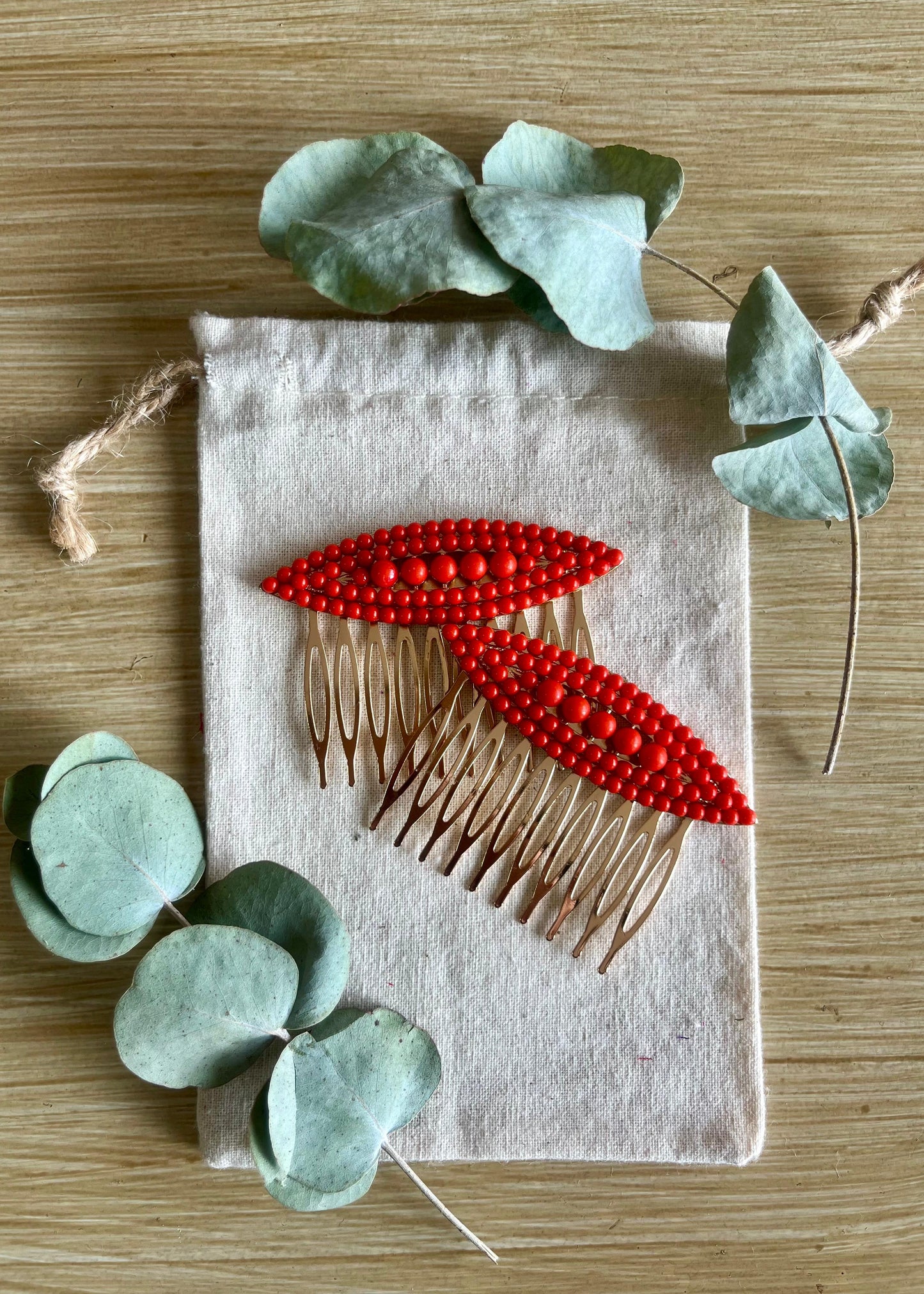 Peinecillos bolitas coral