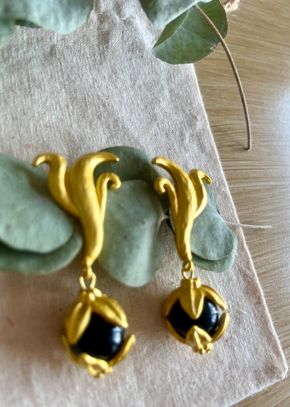 Pendientes Fuego Negros