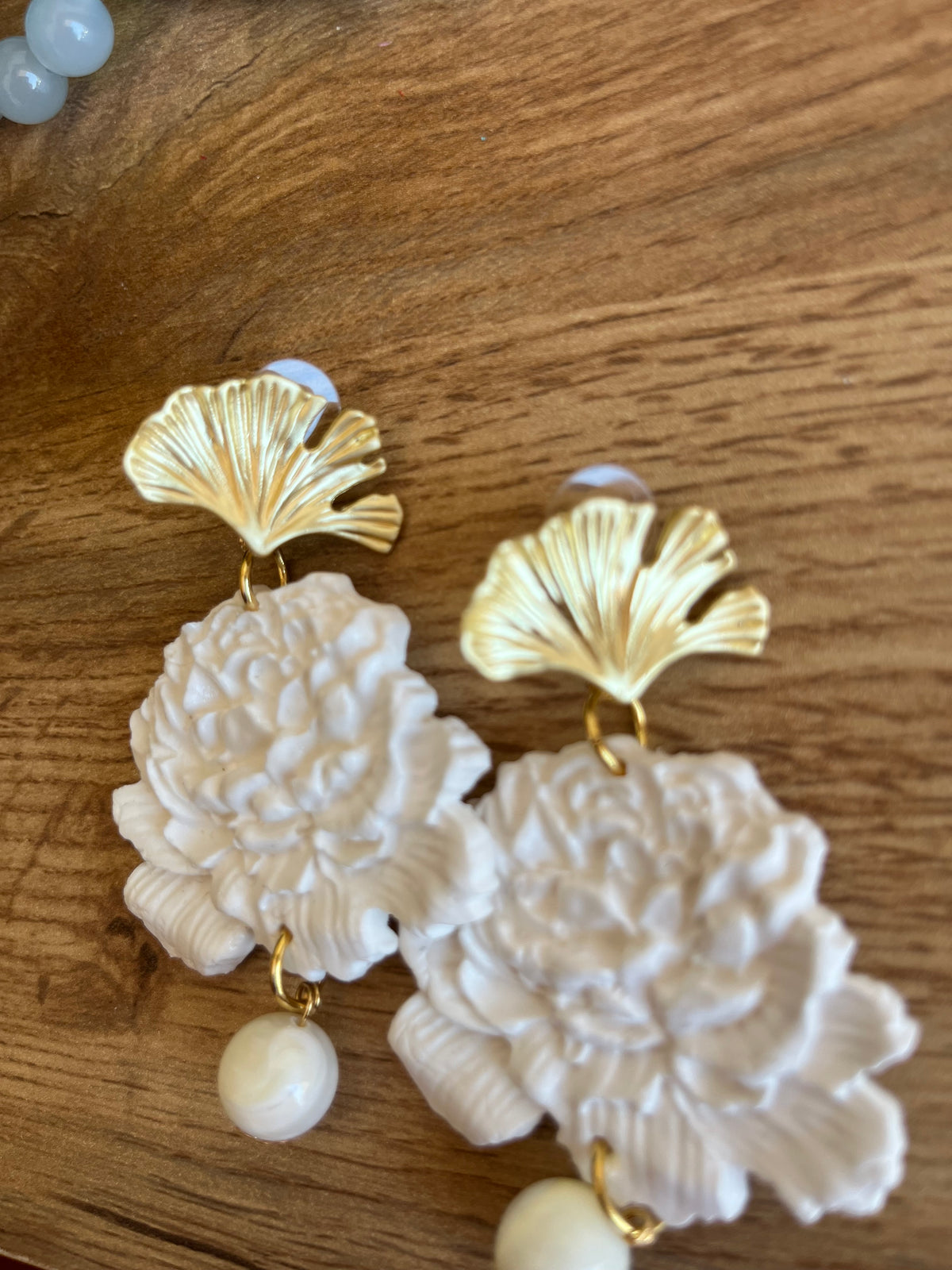 Pendientes Clavel Oro