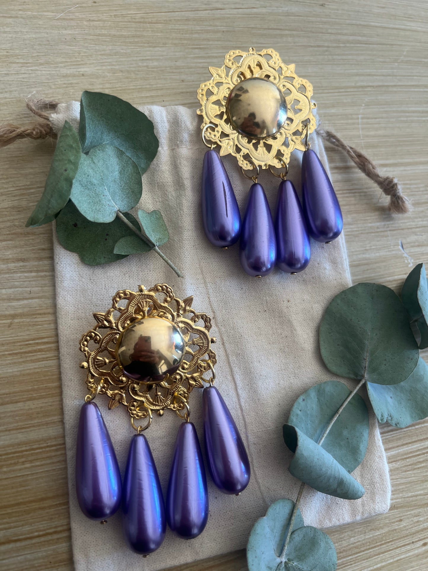 Pendientes Violeta